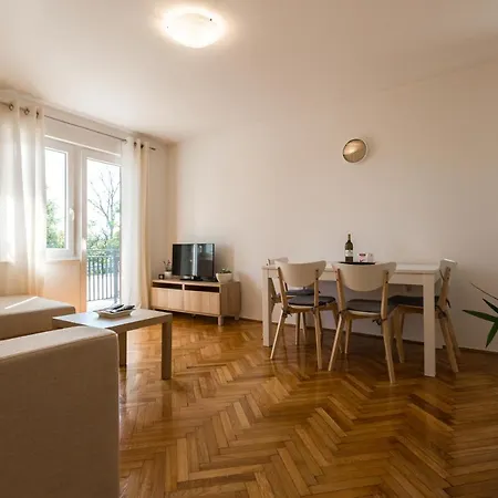 House Silvia בית נופש Grižane